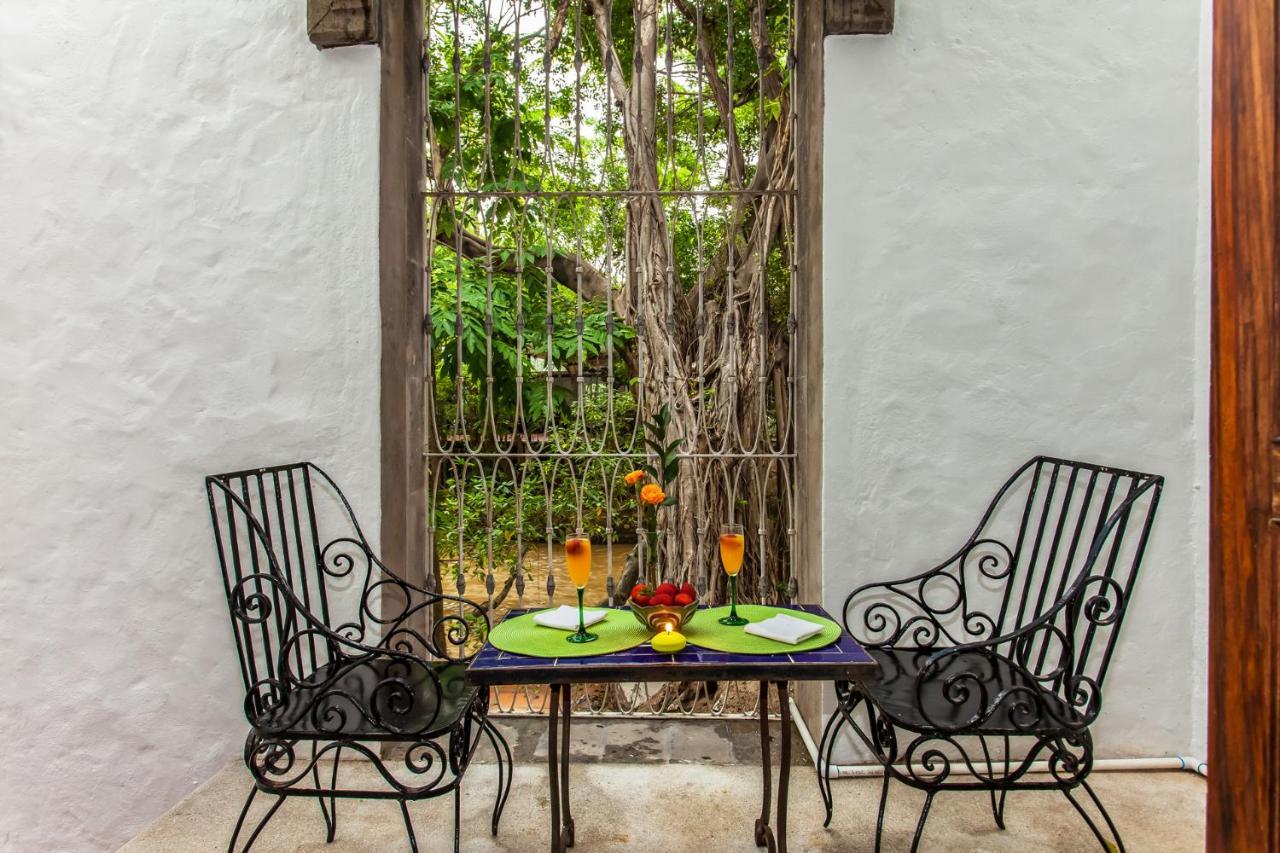 Garlands Del Rio Riverside Boutique Hotel Пуэрто-Вальярта Экстерьер фото