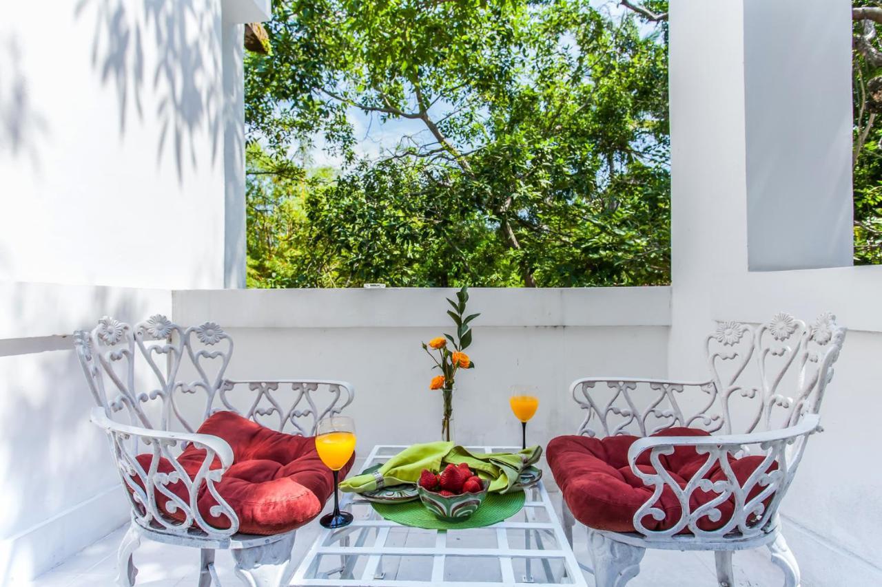 Garlands Del Rio Riverside Boutique Hotel Пуэрто-Вальярта Экстерьер фото