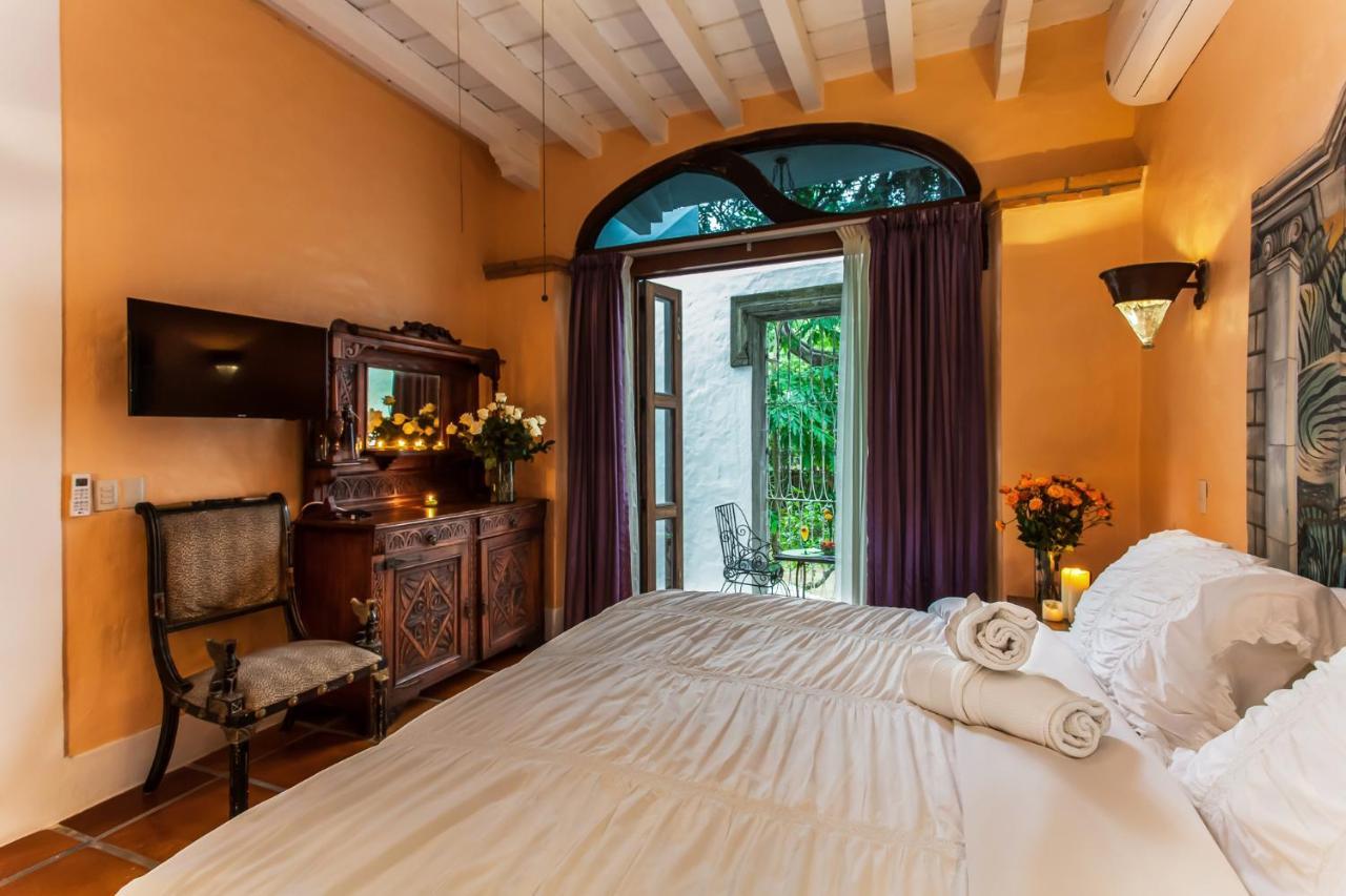 Garlands Del Rio Riverside Boutique Hotel Пуэрто-Вальярта Экстерьер фото