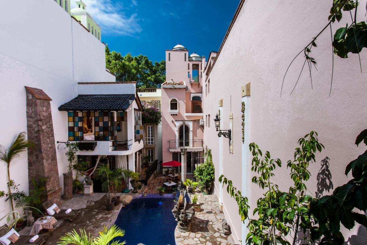 Garlands Del Rio Riverside Boutique Hotel Пуэрто-Вальярта Экстерьер фото