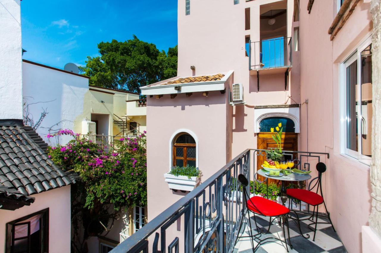 Garlands Del Rio Riverside Boutique Hotel Пуэрто-Вальярта Экстерьер фото
