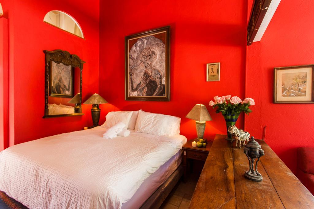 Garlands Del Rio Riverside Boutique Hotel Пуэрто-Вальярта Номер фото